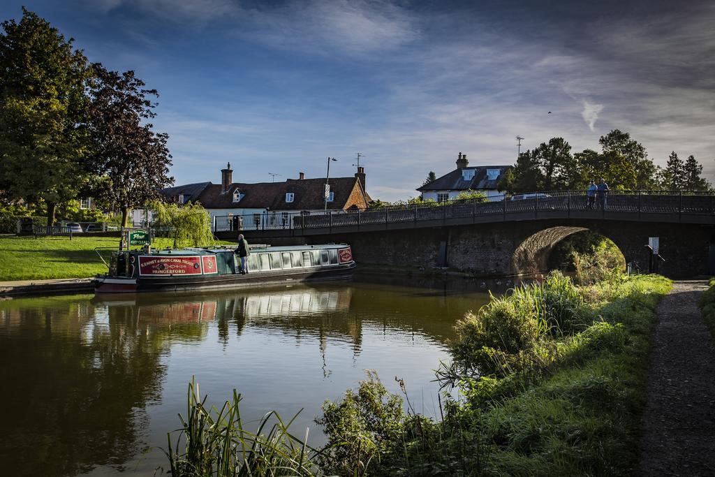 The Three Swans Hotel, Hungerford, Berkshire Luaran gambar