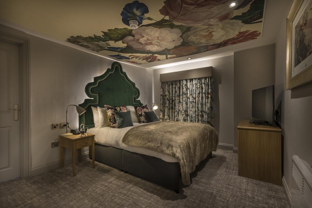 The Three Swans Hotel, Hungerford, Berkshire Luaran gambar